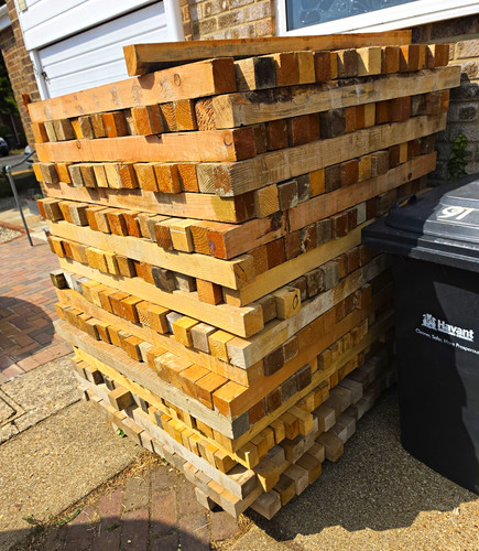Reclaimed wood railway sleeper - wood,